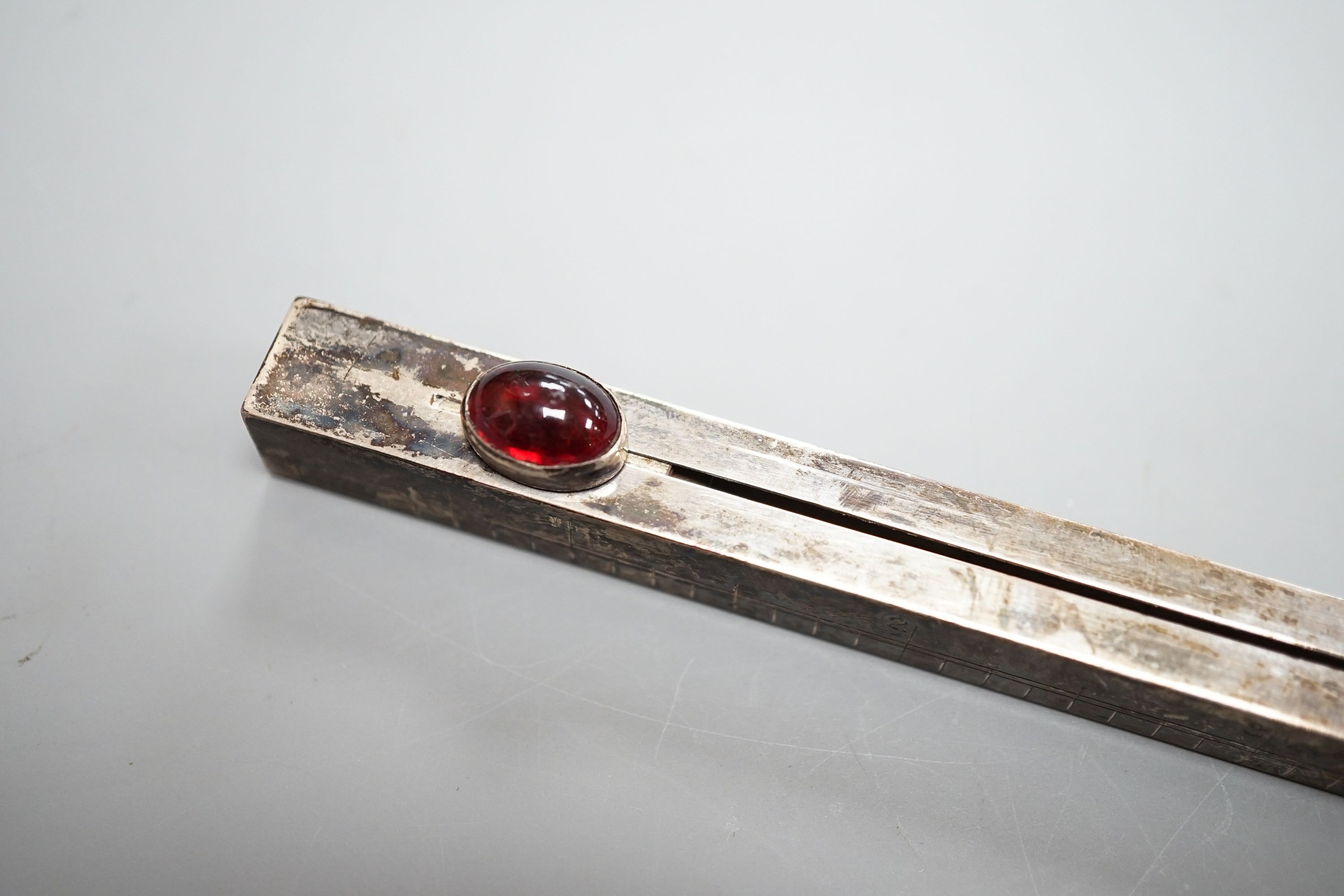 An Edwardian silver combination ruler and double ended propelling pencil, J.C Vickery, London, 1905, 30.5cm.